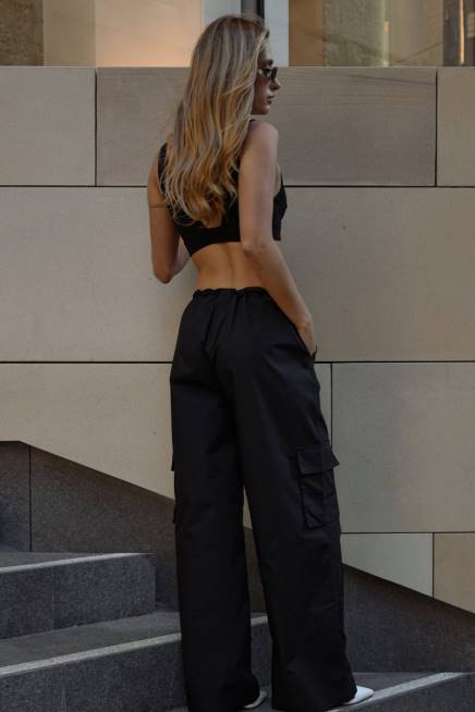 Kleidung Meshki Amara Fallschirmhose Schwarz 2F8B1592