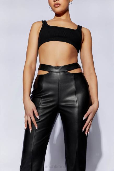 Kleidung Meshki Callie-Hose aus Kunstleder mit seitlichen Aussparungen und geradem Bein Schwarz 2F8B1583