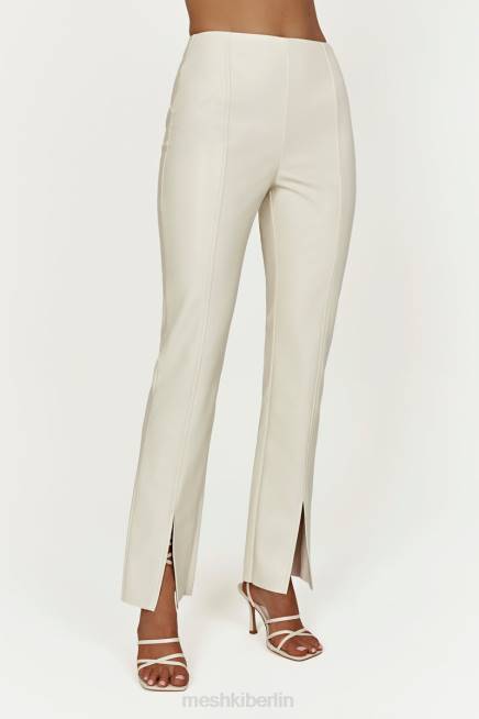 Kleidung Meshki Vanessa Kunstleder-Splithose Knochen 2F8B1497