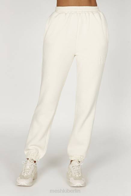 Kleidung Meshki Jogginghose aus Fleece mit Schmirgelprägung Knochen 2F8B1480