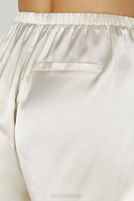 Kleidung Meshki meera Satin-Shorts Elfenbein 2F8B1304