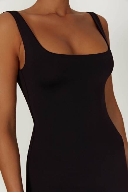 Kleidung Meshki Aubree Fischschwanz-Maxikleid Schwarz 2F8B453