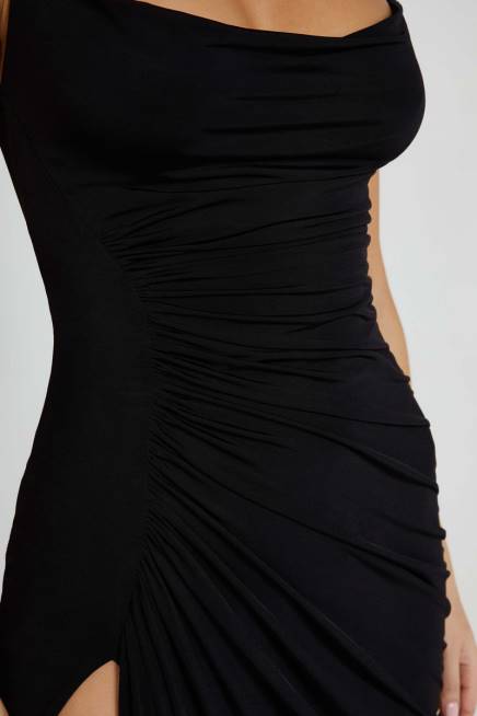 Kleidung Meshki Candice gerafftes Maxikleid Schwarz 2F8B161