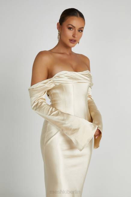 Kleidung Meshki Schulterfreies Maxikleid mit Wasserfallausschnitt von Giselle Gold 2F8B120