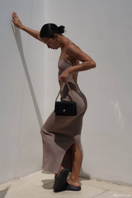 Kleidung Meshki Avalon rückenfreies Strick-Midikleid Taupe 2F8B350