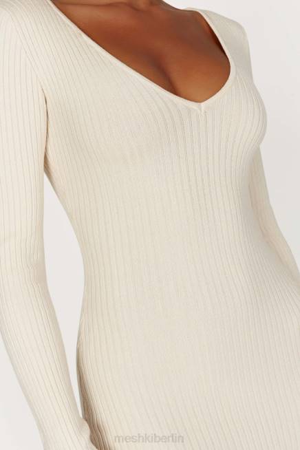 Kleidung Meshki Nina langärmliges Strick-Midikleid Creme 2F8B456