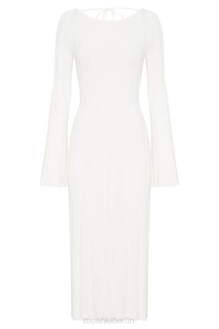 Kleidung Meshki Wacholderfarbenes Strick-Midikleid mit ausgestellten Ärmeln Weiß 2F8B362