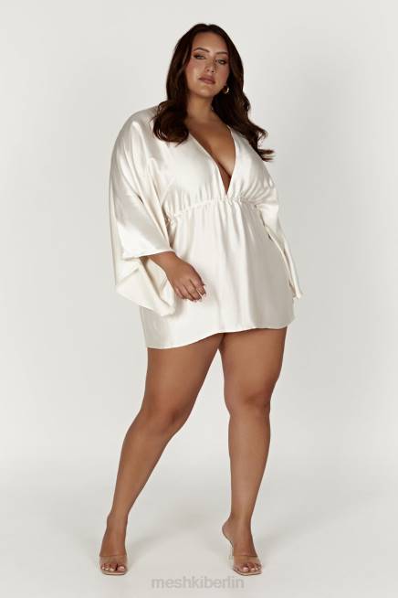 Kleidung Meshki Esmerlda plissiertes Kimono-Minikleid Elfenbein 2F8B563