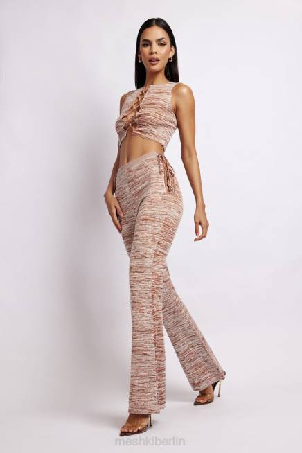 Kleidung Meshki Angelica Strick-Crop-Top mit Schnürung brauner Weltraumfarbstoff 2F8B1109