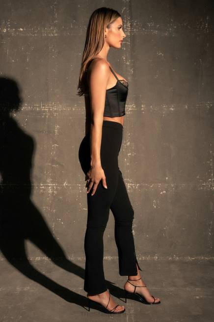 Kleidung Meshki Cami-Crop-Top aus Lake-Spitze Schwarz 2F8B901