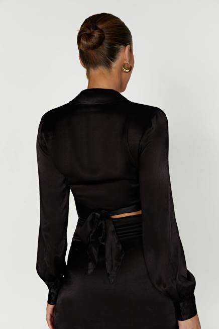 Kleidung Meshki Amia Satin-Wickelhemd Schwarz 2F8B931