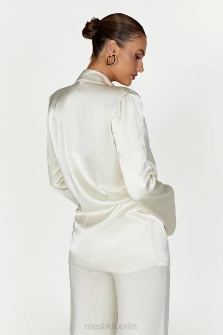 Kleidung Meshki Blazerjacke aus Aspyn-Satin Elfenbein 2F8B1653