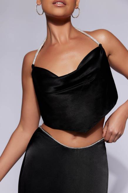 Kleidung Meshki Christie Strass-Oberteil mit Wasserfallausschnitt Schwarz 2F8B1116
