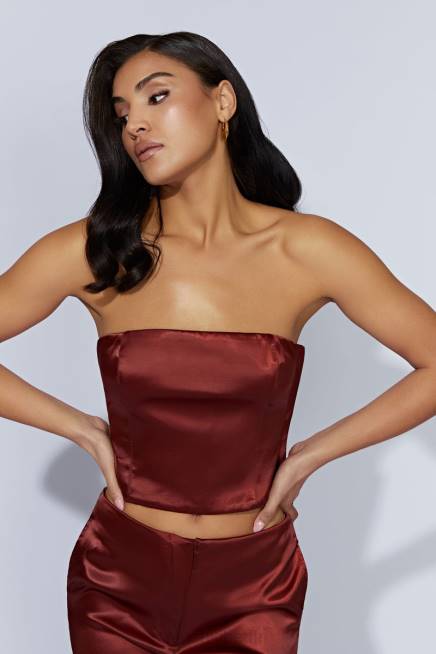 Kleidung Meshki Monique Satin-Röhrenoberteil Kirschschokolade 2F8B1056